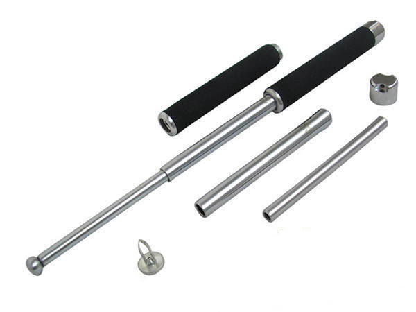 車上放甩棍會違法嗎 車內放哪些防身產品比較好