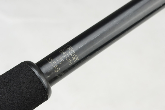 野人谷鈦黑21寸伸縮甩棍